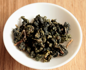 Lire la suite à propos de l’article Le thé bleu vert : le oolong